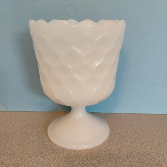 EO Brody Quilted Design Milk Glass Planter Vintage - Picture 2 of 3
